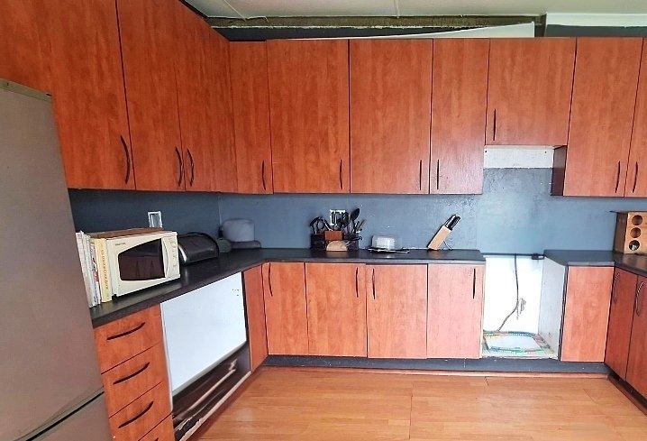 5 Bedroom Property for Sale in Deneysville Free State